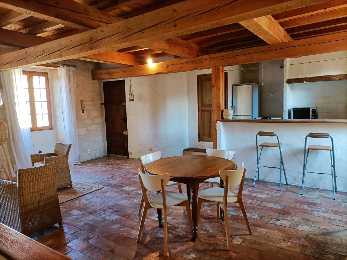Maison Atypique Coeur De Village Historique Villeneuve-lès-Avignon Esterno foto